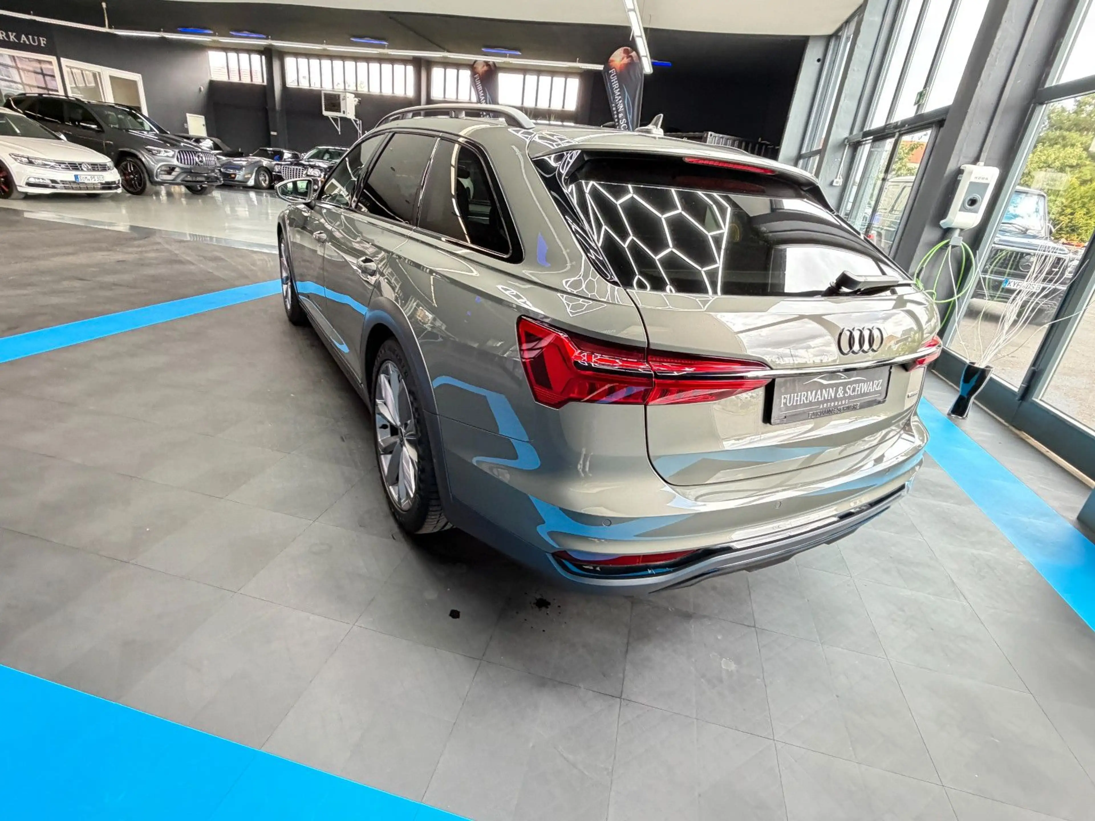 Audi A6 allroad A6allroad quattro50TDI tiptronic+Standh.+B&O+AHK — photo 5