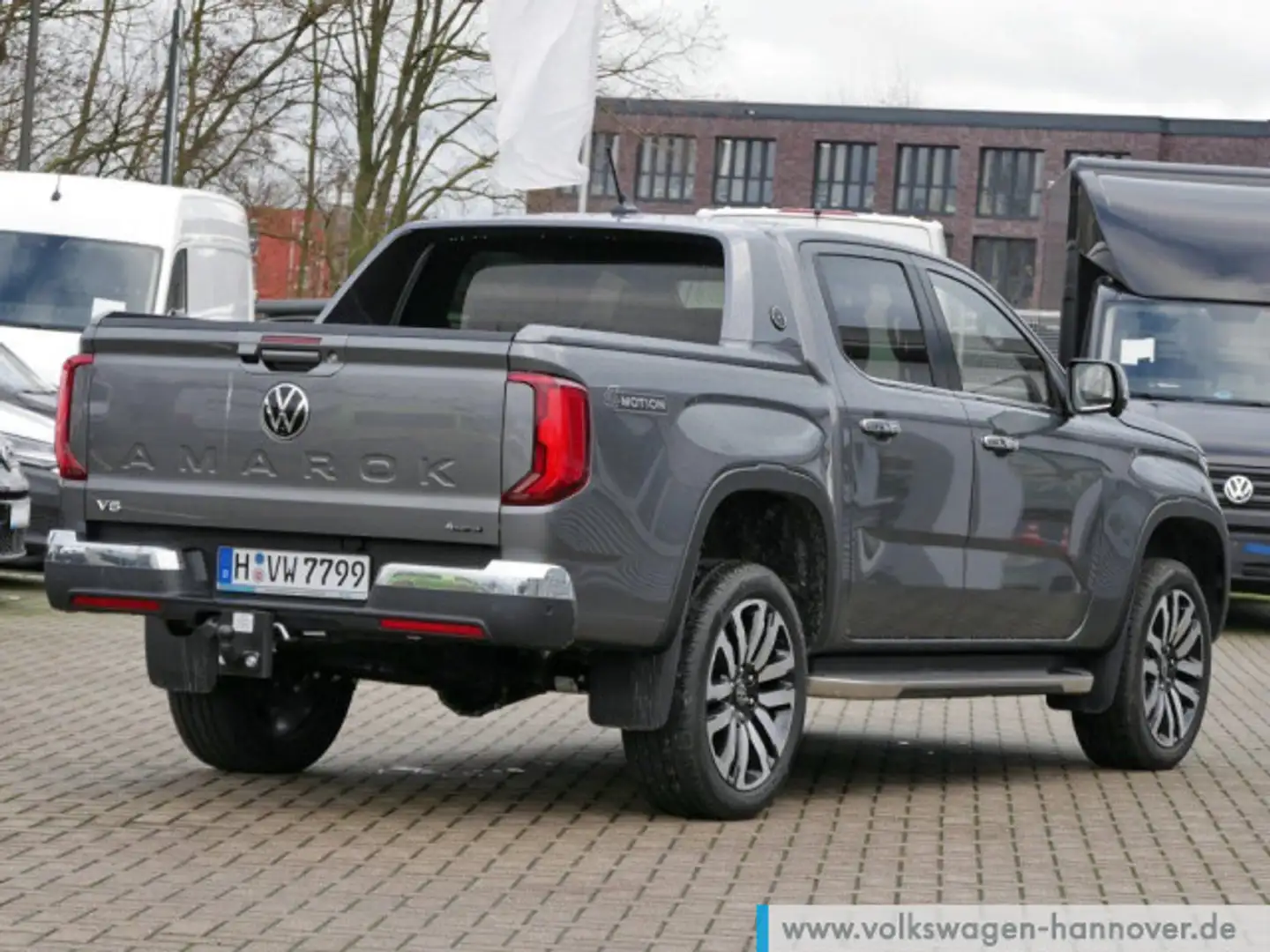 Volkswagen Amarok Aventura DC 3.0 TDI AHK Navi Grau - 2