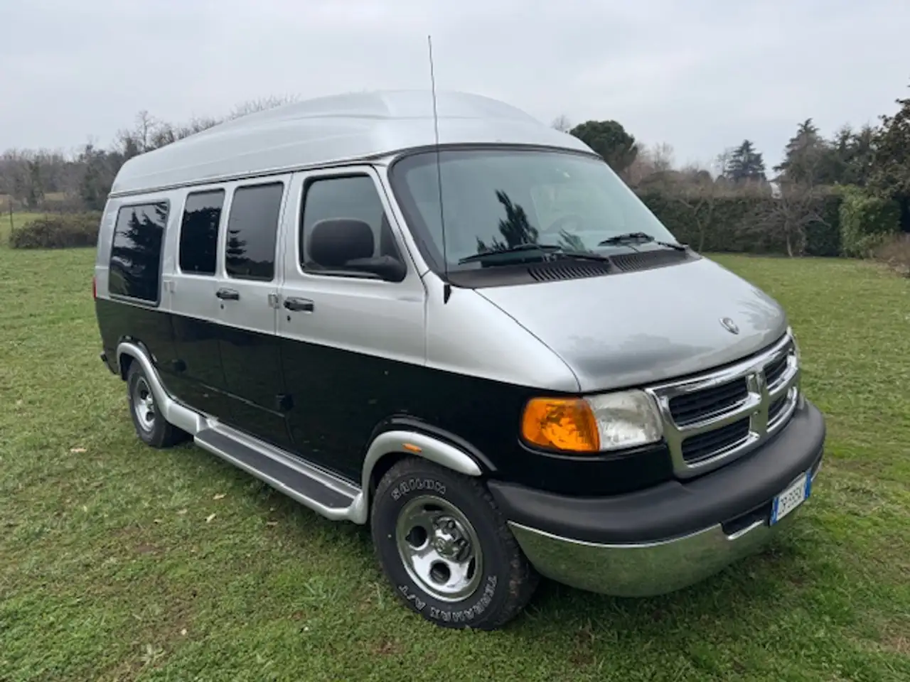 Dodge RAM 1500 VAN, foto 2