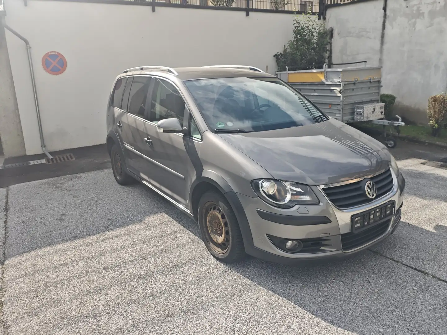 Volkswagen Cross Touran 2.0 TDI DPF - 2