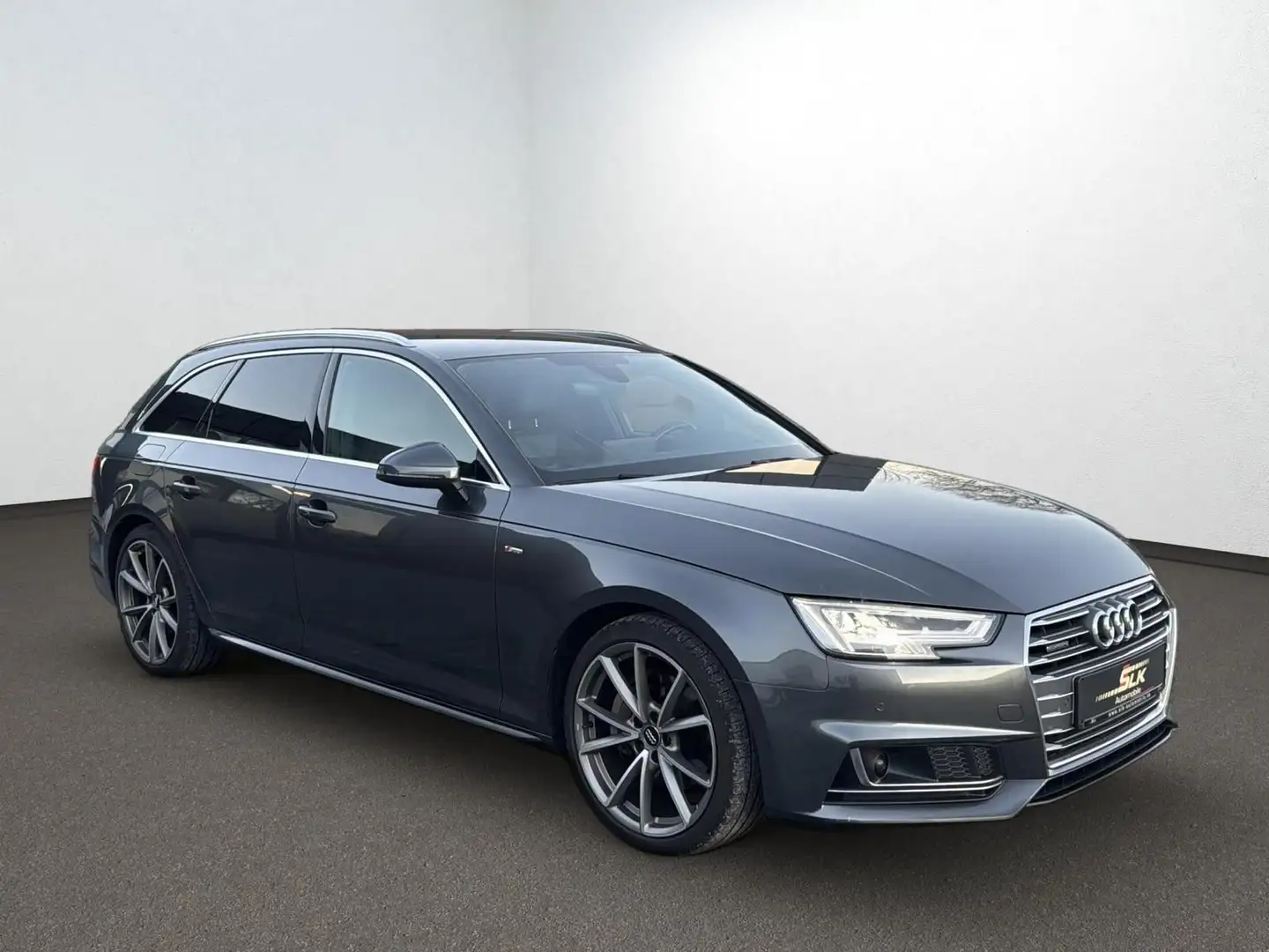 Audi A4 Av. 2.0TDi quatt. S-Line LED Navi ACC Virtual Grau - 2