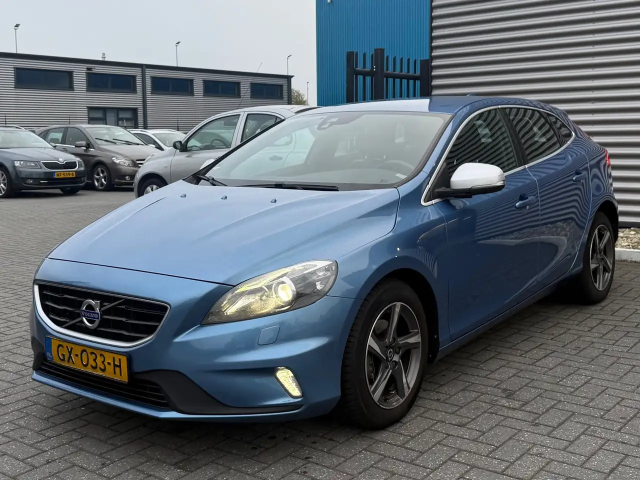 Volvo V40