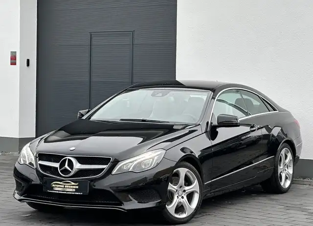 Mercedes-Benz E 200 Coupe 7G*SPORT-PAKET*2HD*NAVI*T.LEDER*PDC*