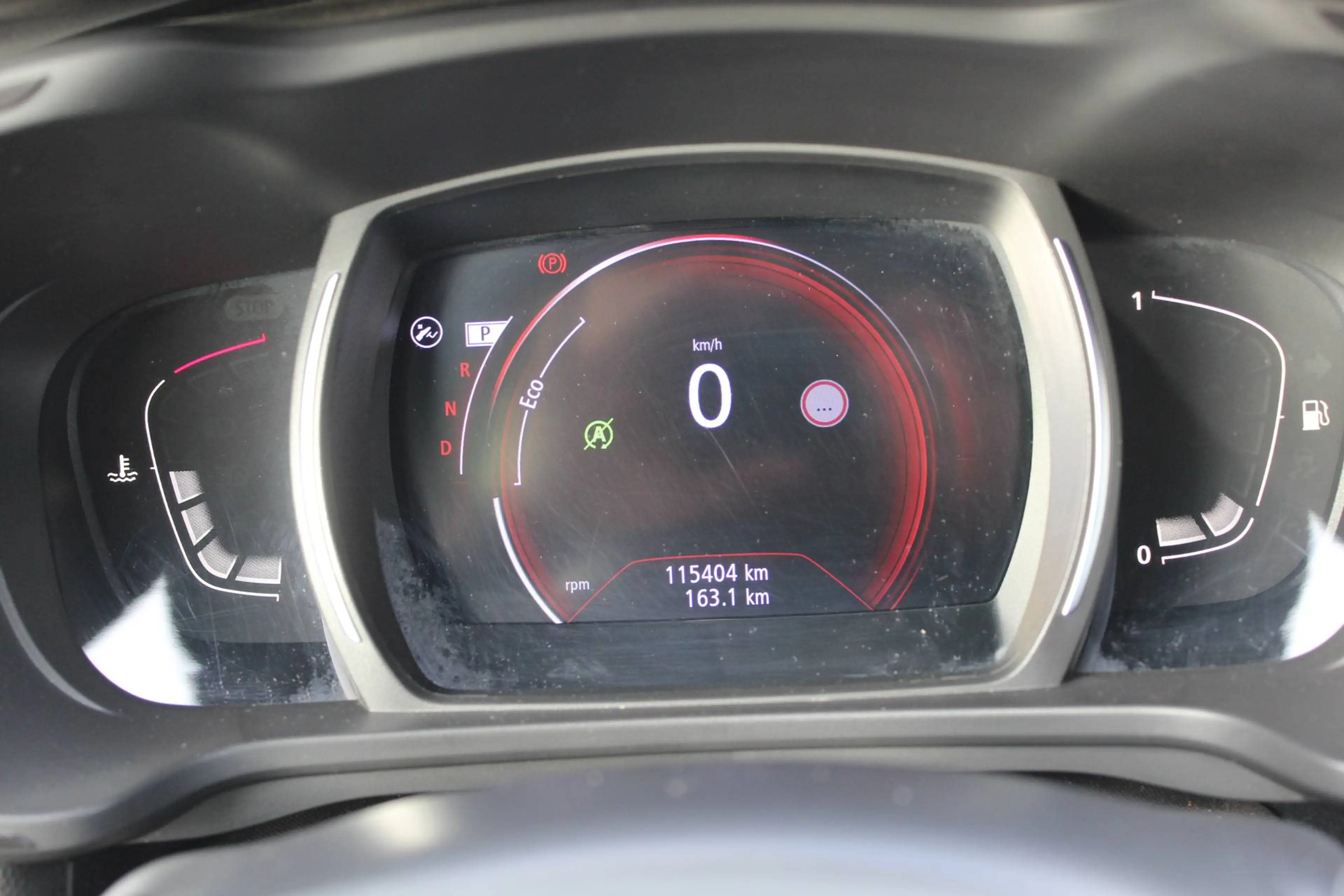 Renault Kadjar Business Edition 1.2 TCE Automatik Navi PDC Tempo — photo 12