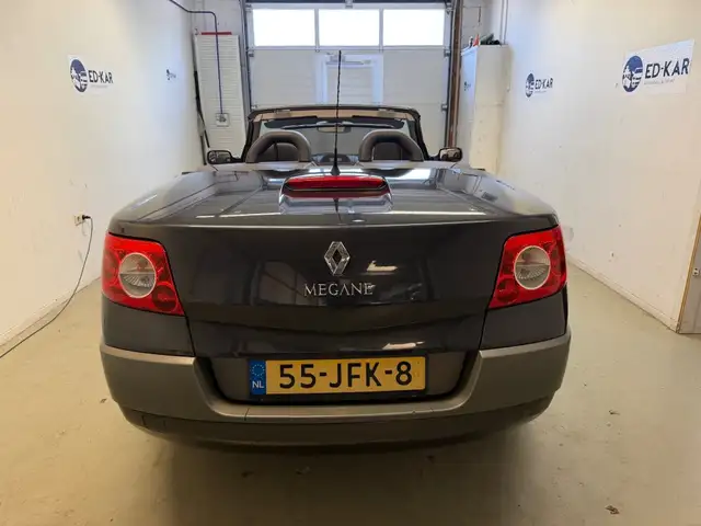 Renault Megane view 6