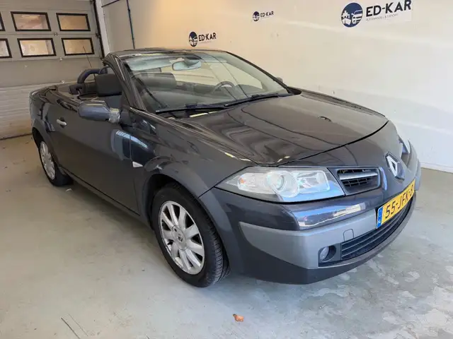 Renault Megane view 4