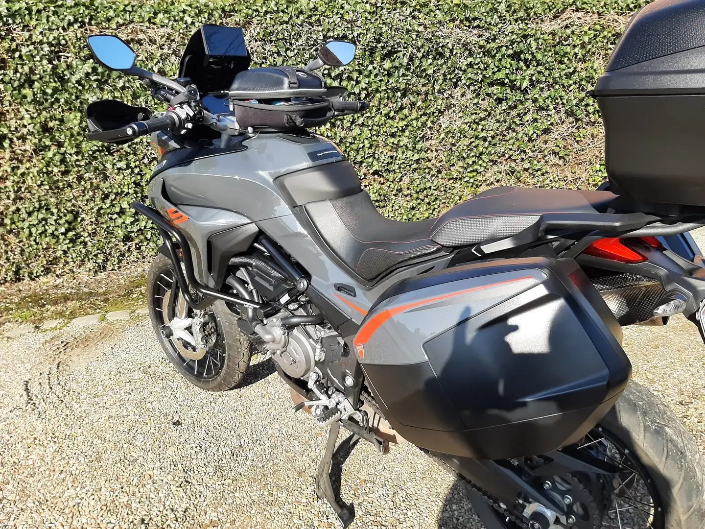 Ducati Multistrada 950 V2s Travel Full Option Spaakwielen Grijs - 2