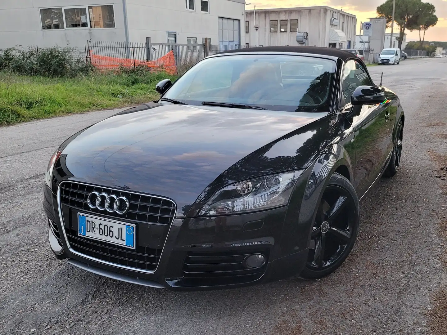 Audi TT Roadster 2.0 tfsi s-tronic Schwarz - 1