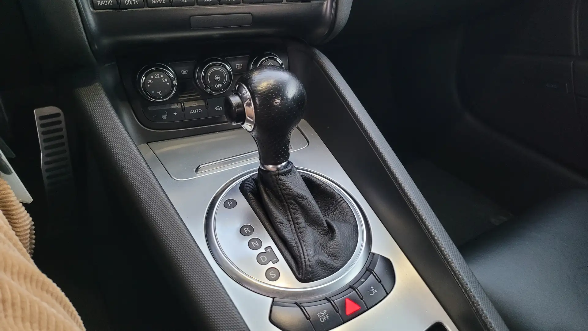 Audi TT Roadster 2.0 tfsi s-tronic Schwarz - 2
