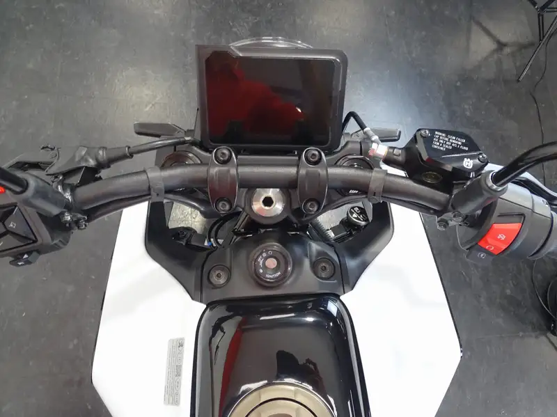 Husqvarna Vitpilen - foto 7