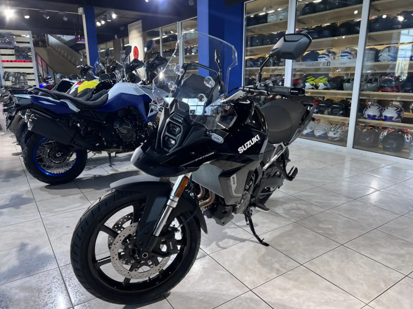 Suzuki V-Strom 800DE Negro - 2
