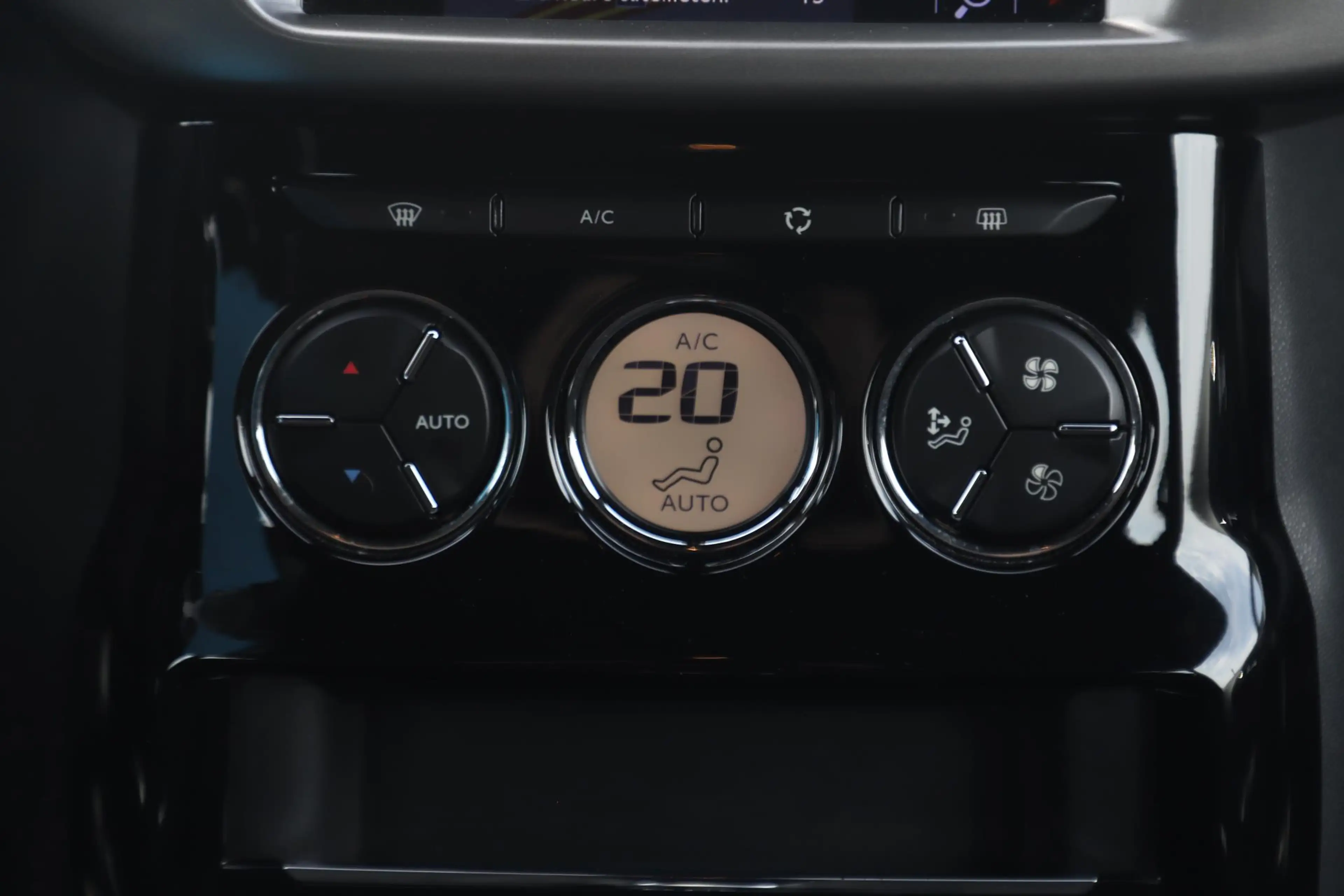 DS Automobiles DS 3 1.2 PureTech Business 130PK Navigatie Bluetooth Cl — photo 16