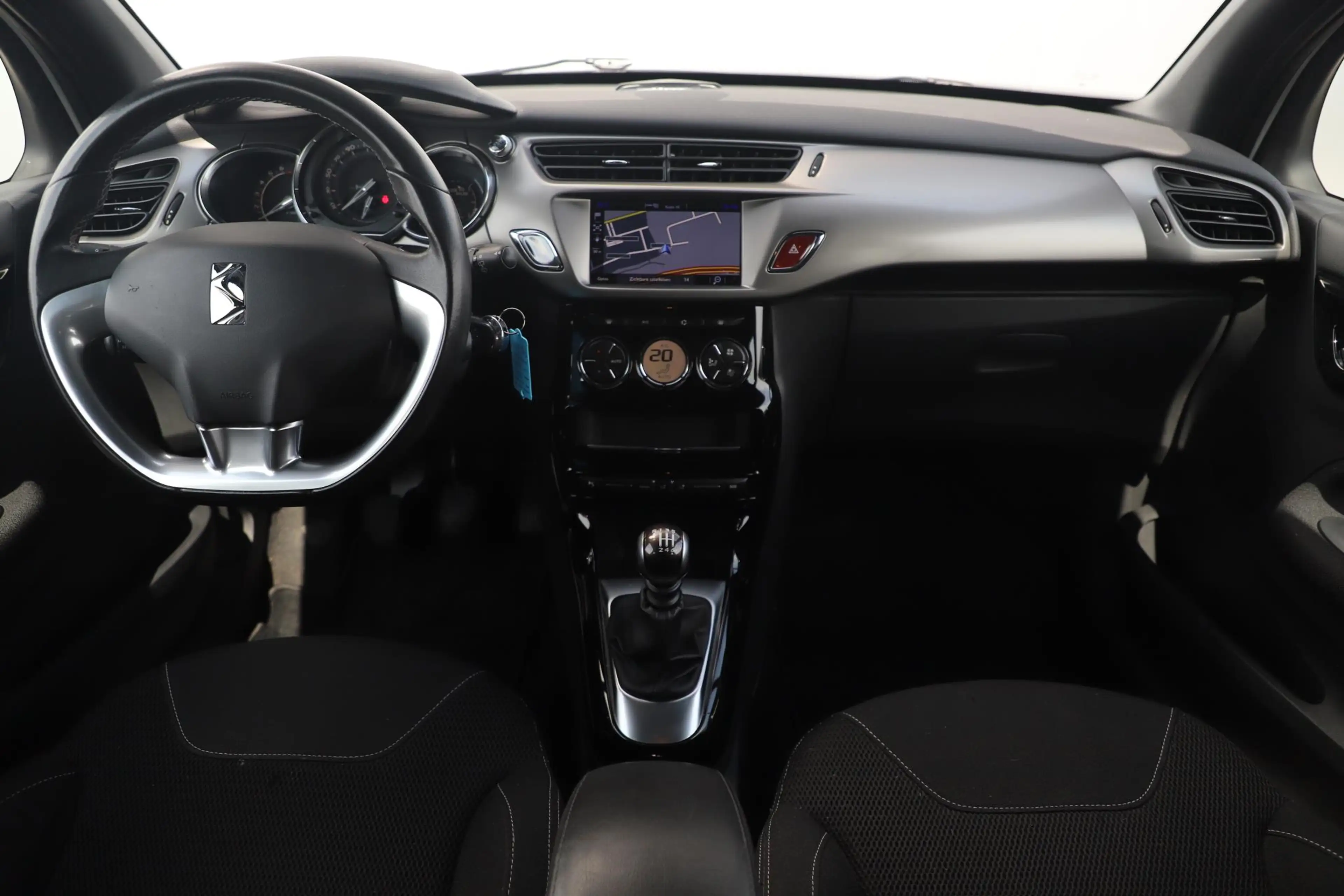 DS Automobiles DS 3 1.2 PureTech Business 130PK Navigatie Bluetooth Cl — photo 14