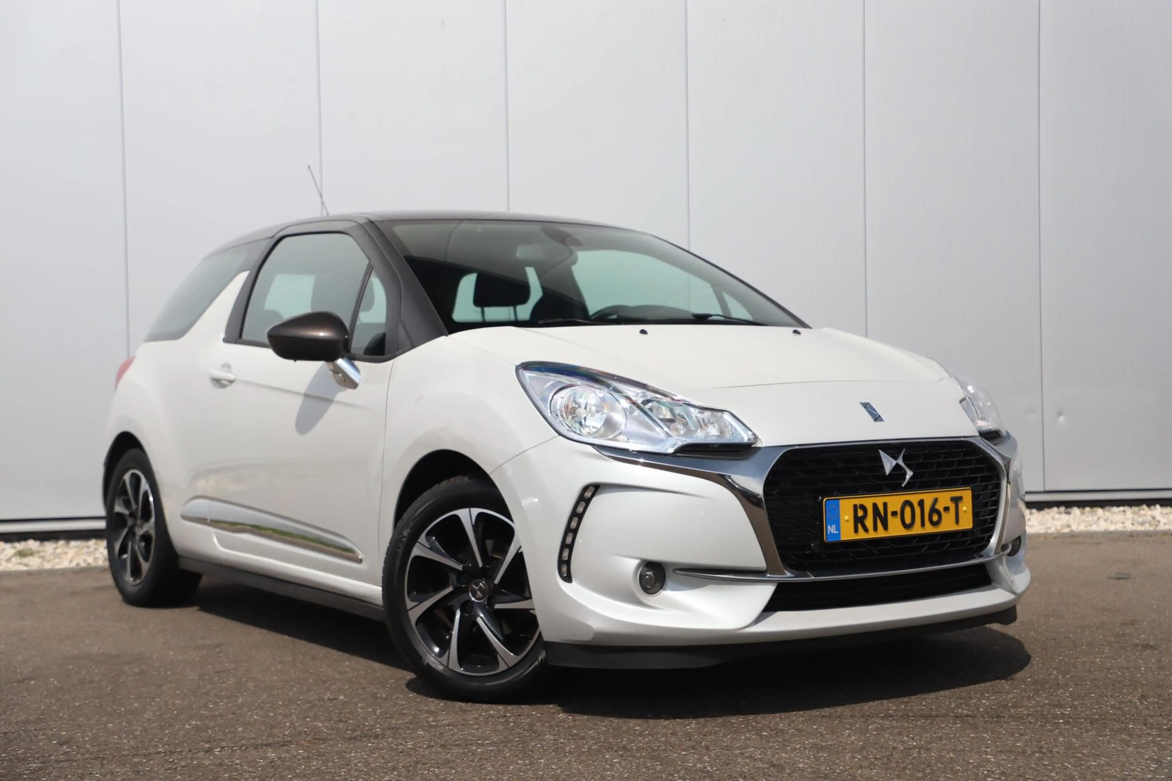 DS Automobiles DS 3 1.2 PureTech Business 130PK Navigatie Bluetooth Cl — photo 4