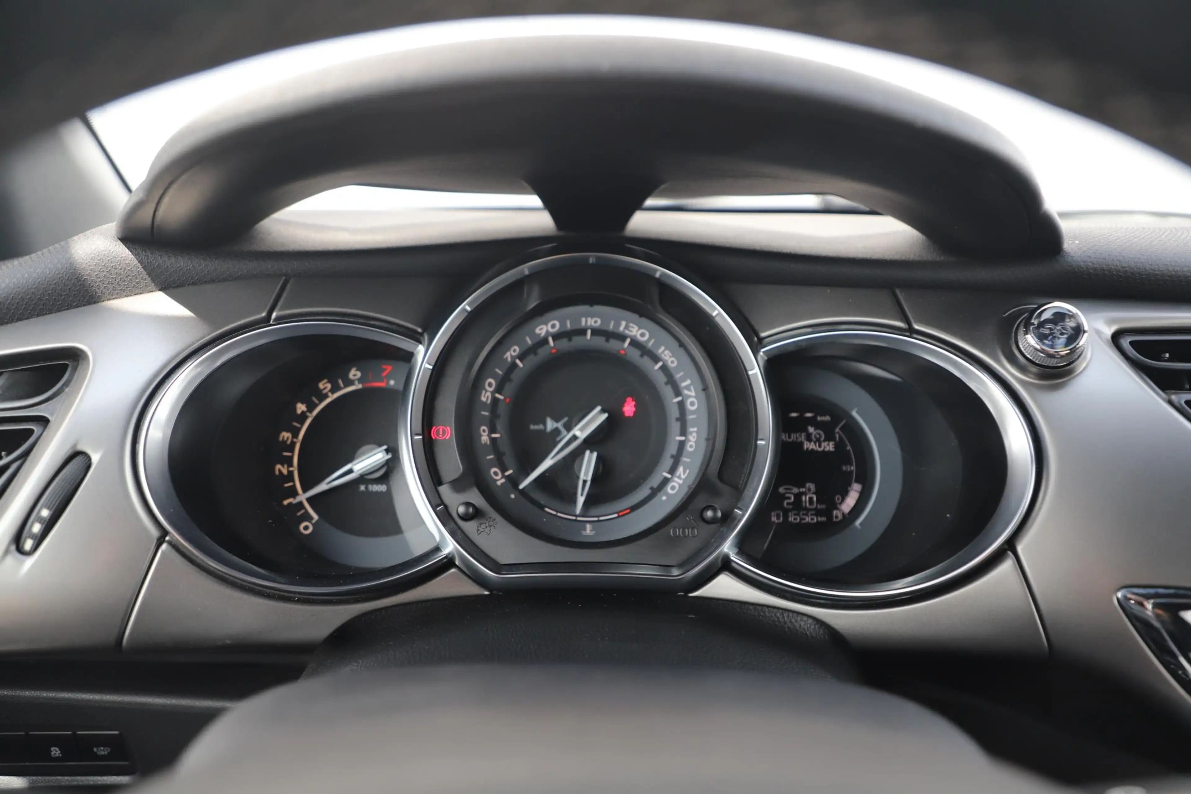 DS Automobiles DS 3 1.2 PureTech Business 130PK Navigatie Bluetooth Cl — photo 20