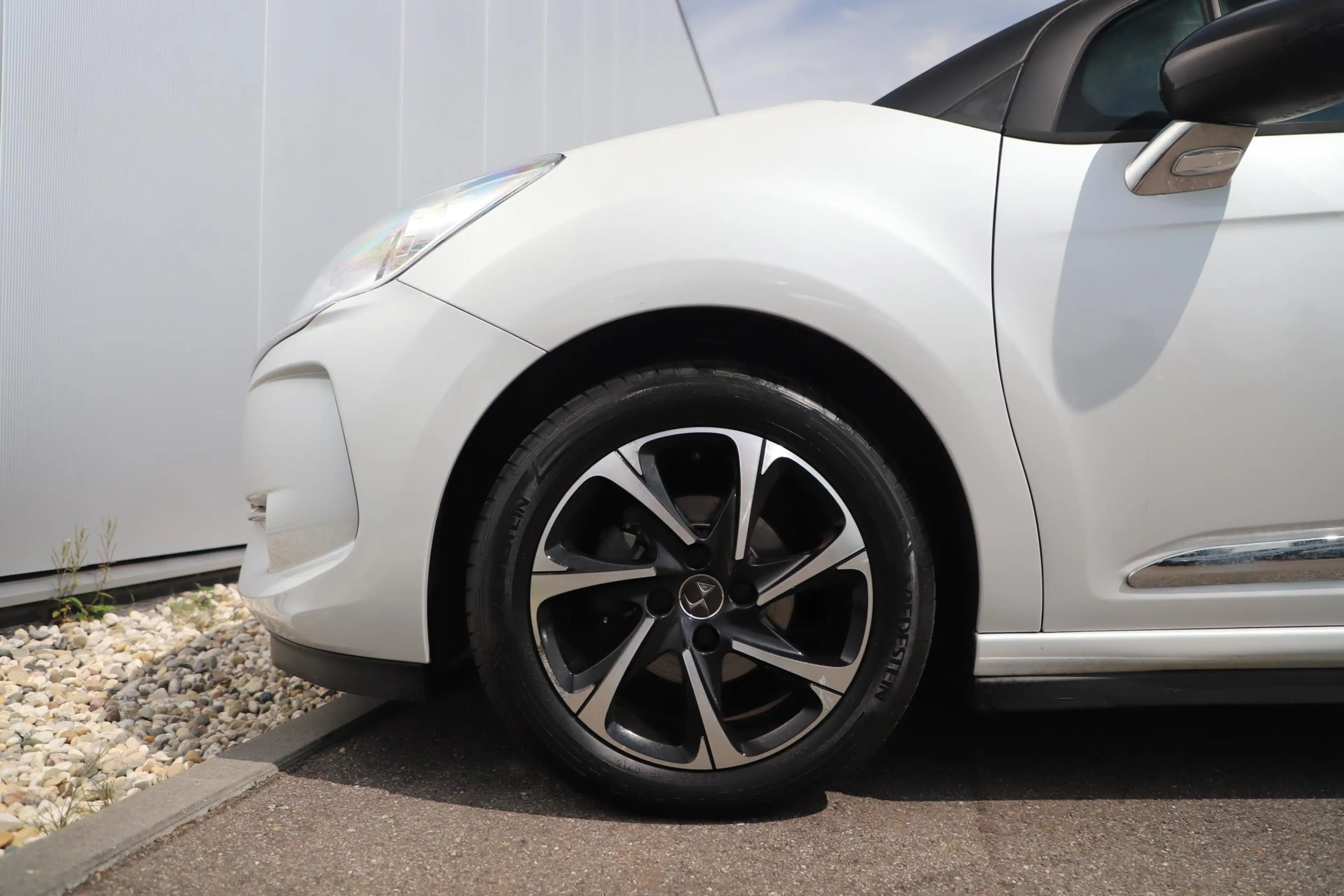 DS Automobiles DS 3 1.2 PureTech Business 130PK Navigatie Bluetooth Cl — photo 8