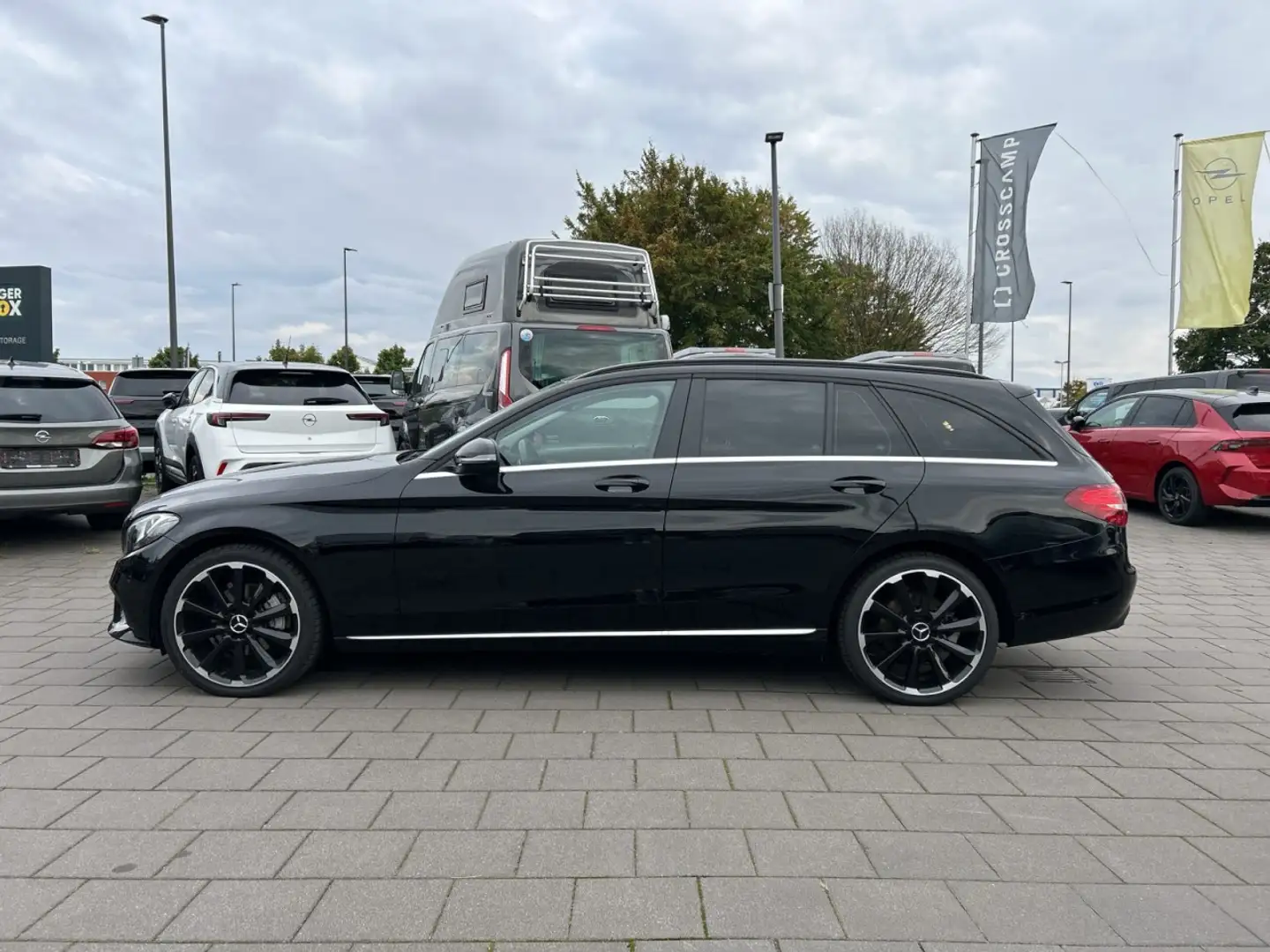 Mercedes-Benz C 220 T-Modell 4Matic Noir - 2