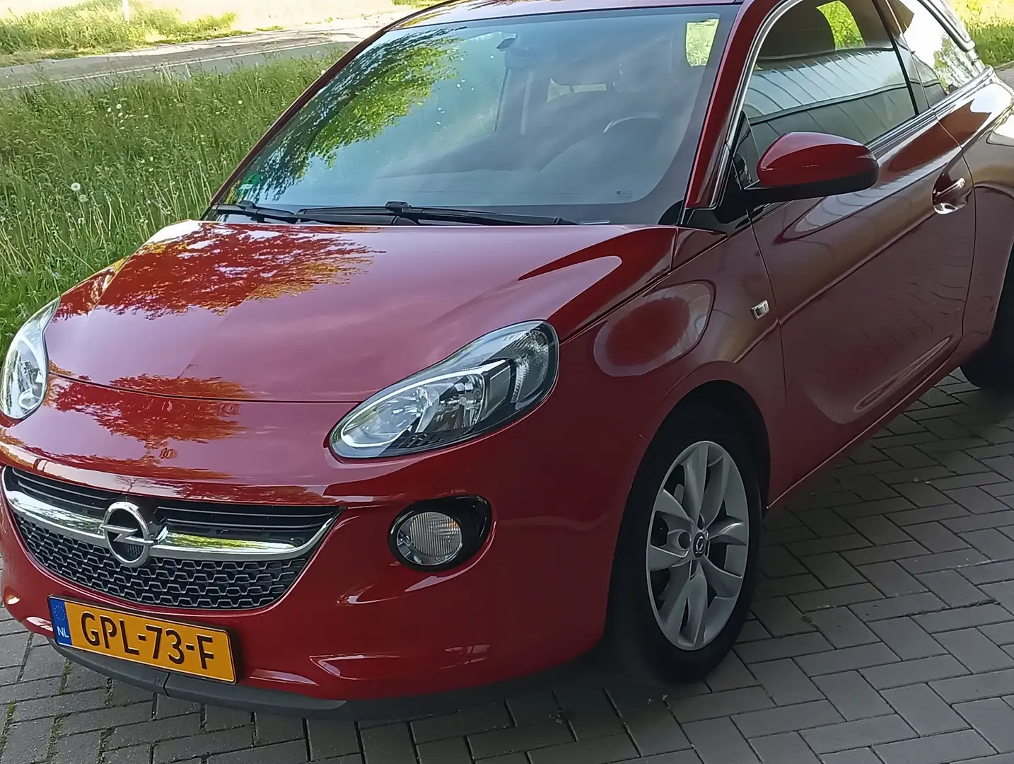 Opel Adam 1.2 i . Airco . kilometerstand 100600 Topstaat Rouge - 1