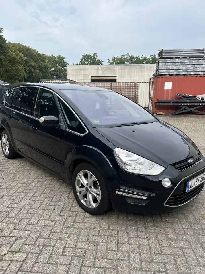 Ford S-Max