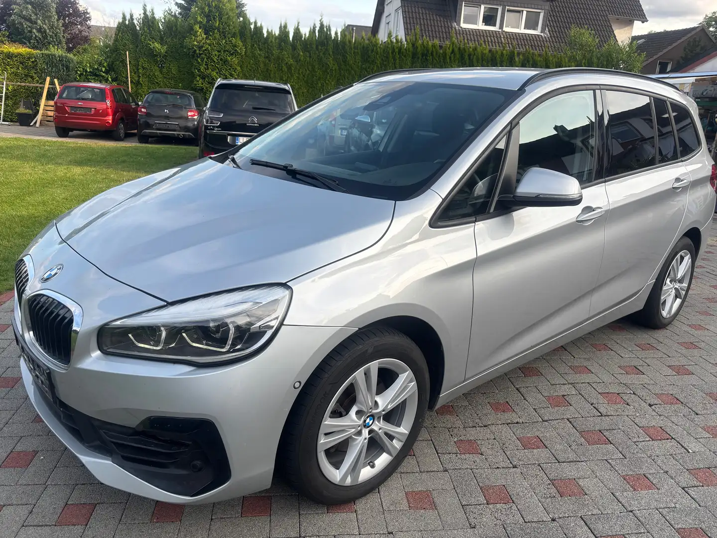 BMW 216 Gran Tourer 7 Sitzer Argent - 1
