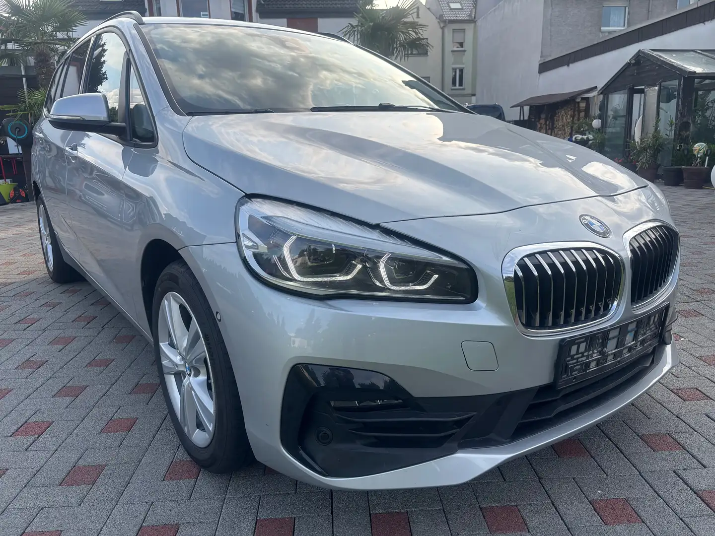 BMW 216 Gran Tourer 7 Sitzer Argent - 2