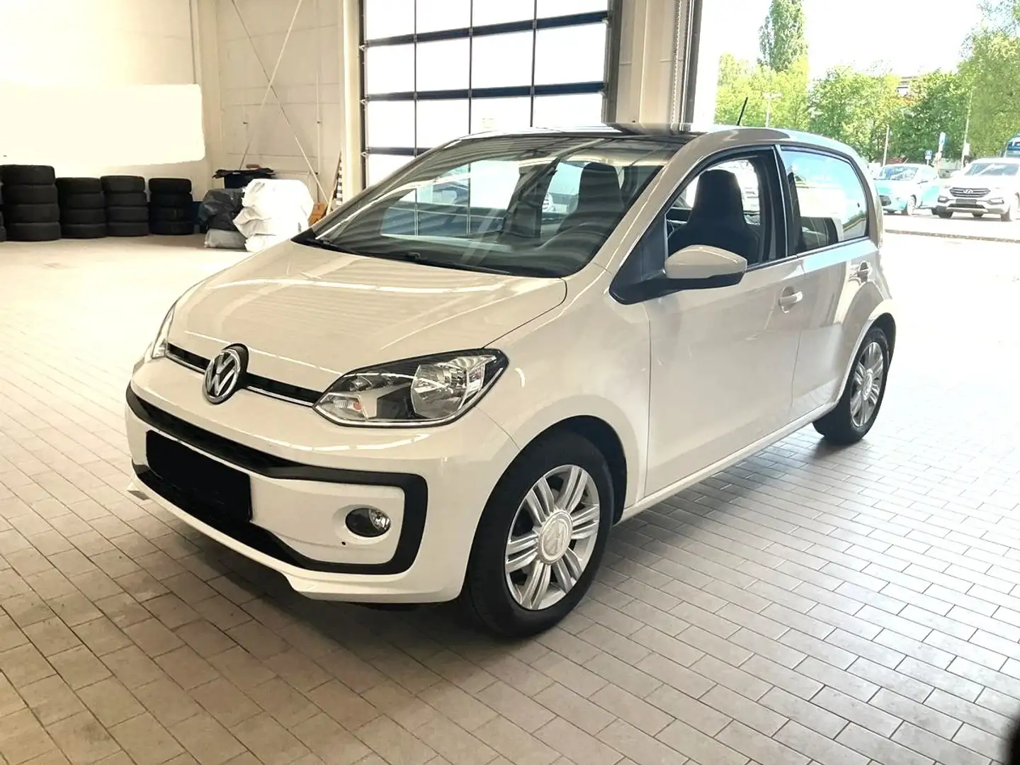 Volkswagen up! HIGH UP! PANORAMA-SCHIEBEDACH+GRA+SITZHZG+PDC+15 A Weiß - 2