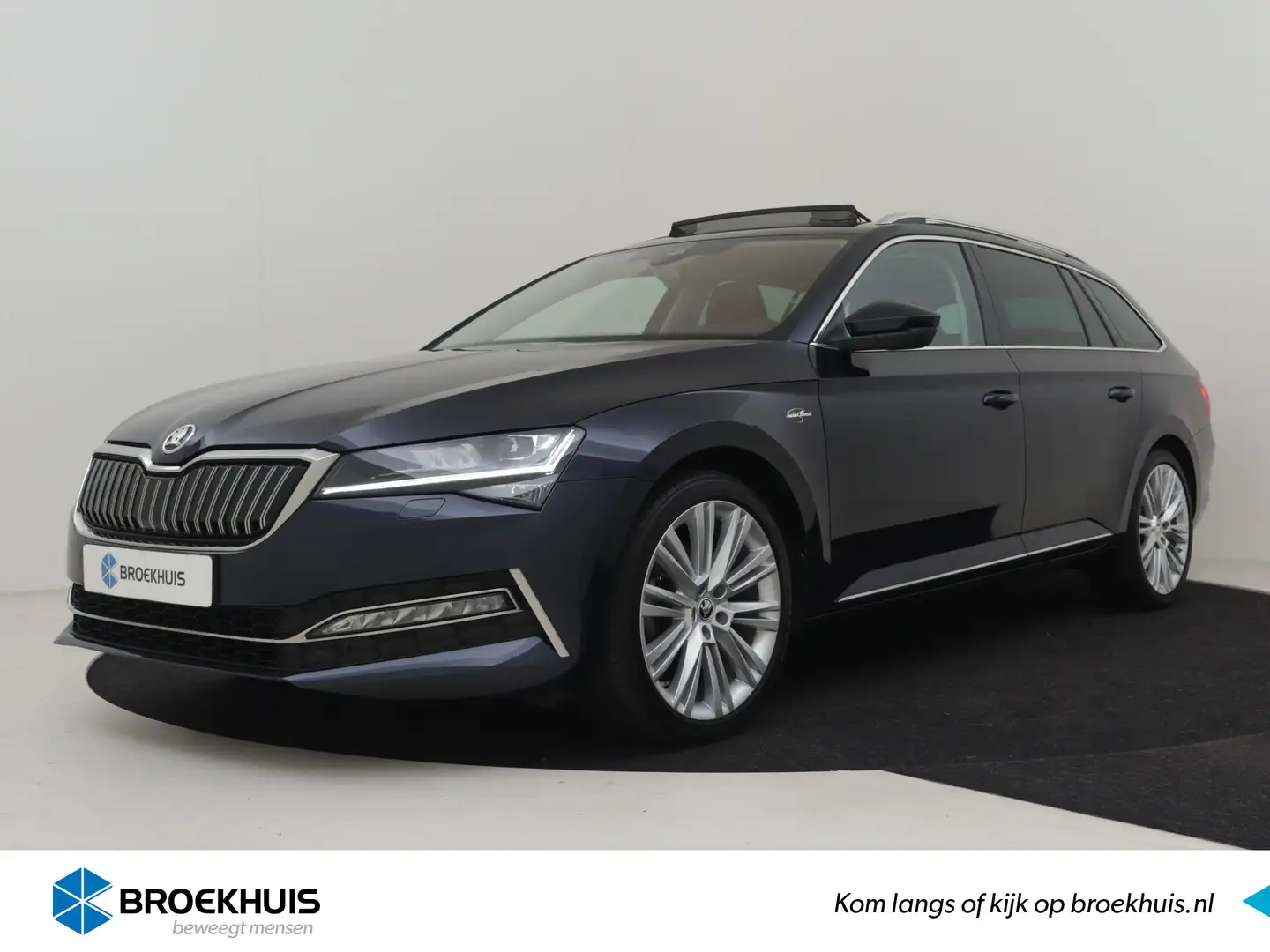 Skoda Superb Combi Laurin klement 1.4 TSI iV 218pk PHEV Laurin Blauw - 1