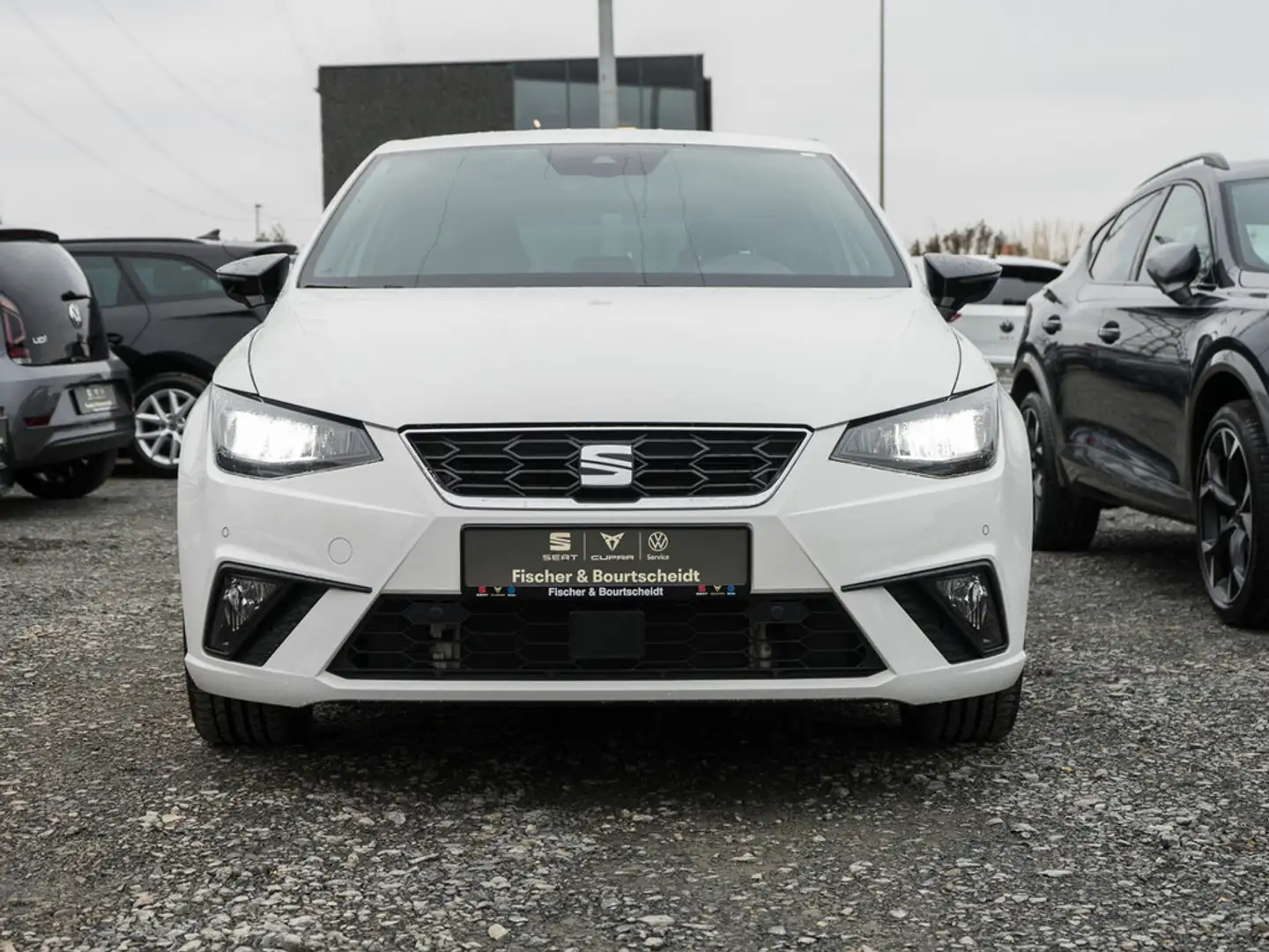 SEAT Ibiza 1.0 TSI FR DSG KAM LED SHZ ACC APP KESS Weiß - 2