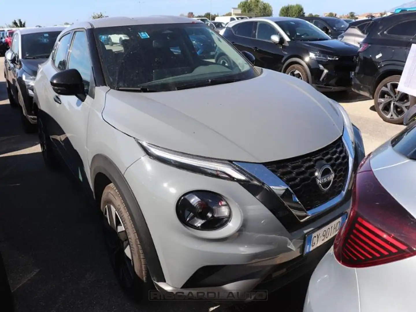 Nissan Juke 2ª serie 1.0 DIG-T 114 CV DCT Acenta Grau - 2