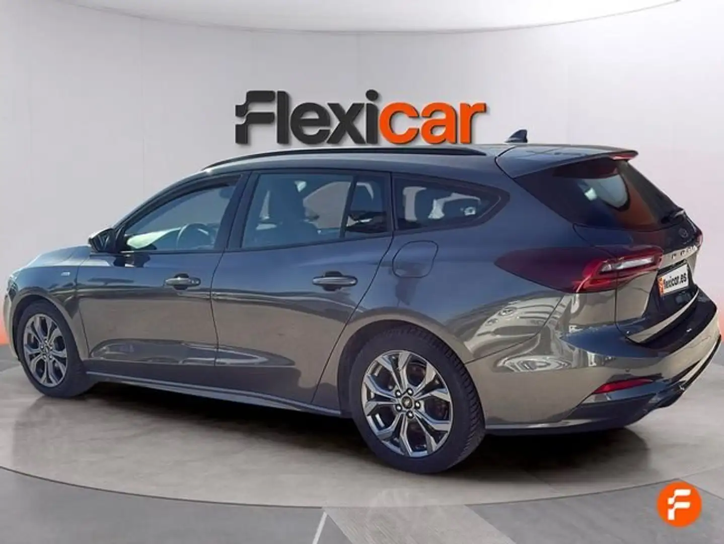 Ford Focus 1.5 Ecoblue 85kW ST-Line Design SIP Auto Gris - 2