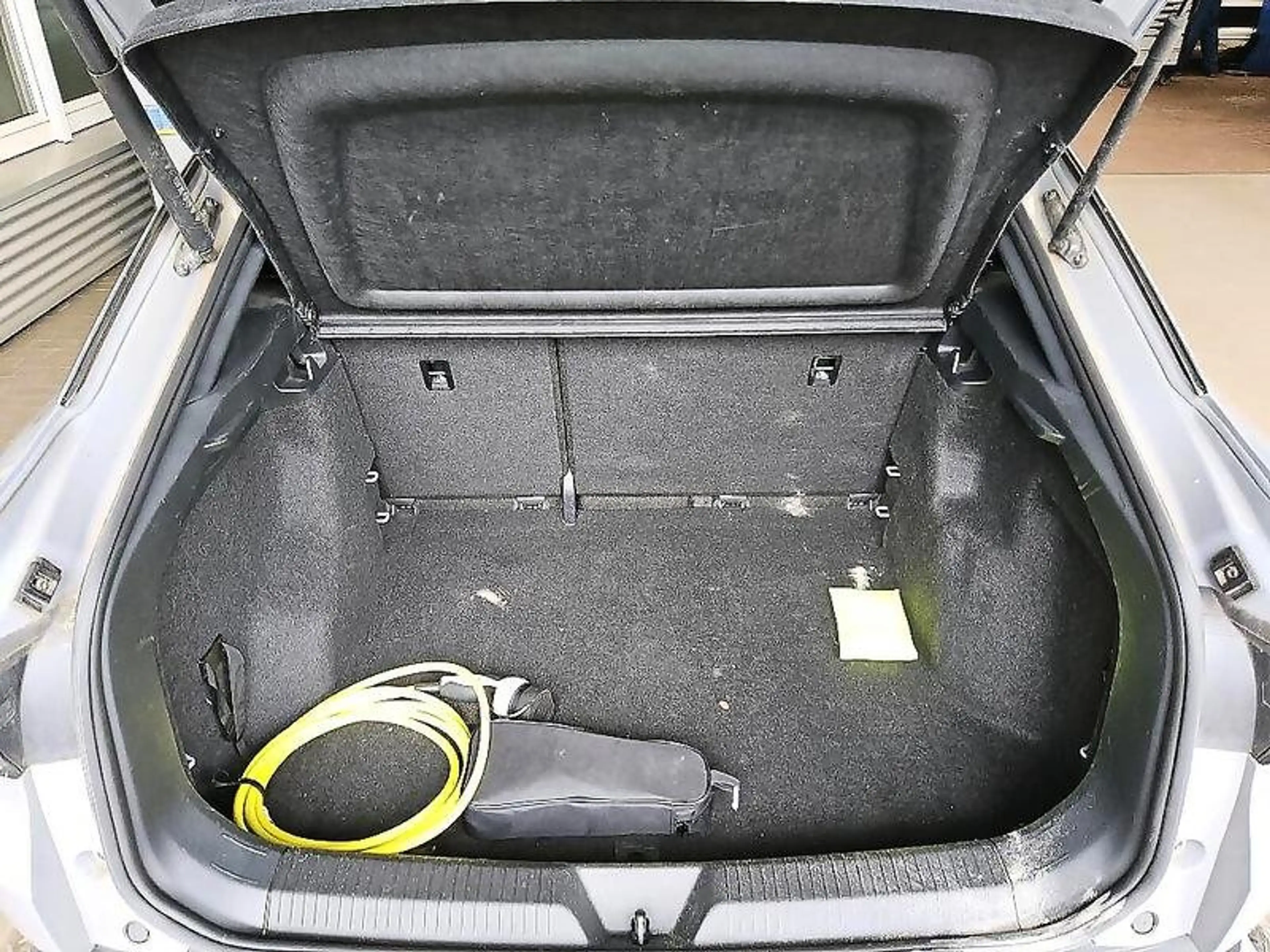 Volkswagen ID.5 Pro Performance 82 kWh ACC/RFK/AHK/SHZ — photo 4