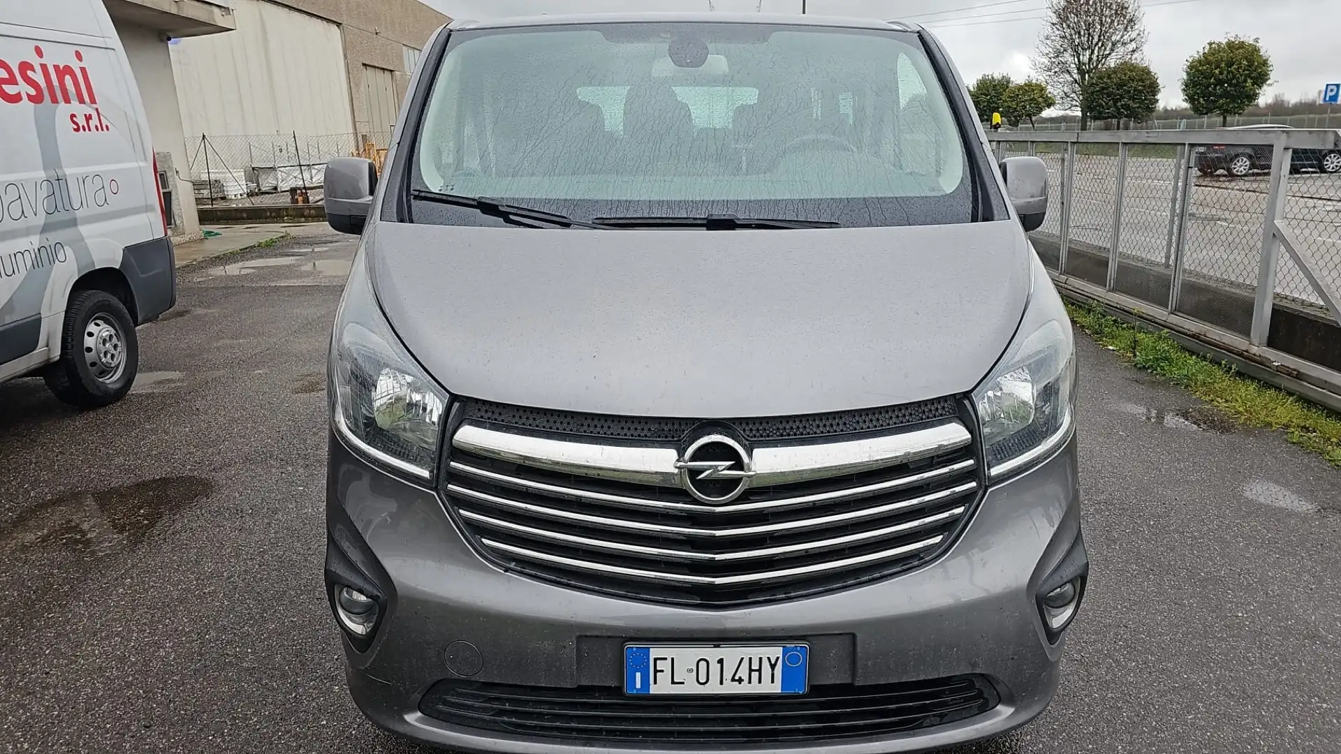Opel Vivaro 9 POSTI PREZZO IVA INCLUSA ! Grau - 2