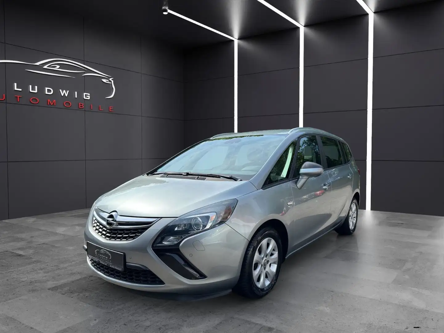 Opel Zafira Tourer /AUTOMATIK / 7 SITZE / TOP GEPFLEGT Silber - 1