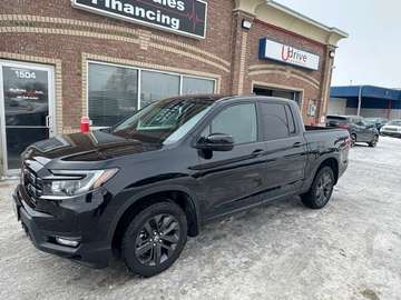 Sport AWD/SUNROOF/HEATED SEATS AND STEERING WHEEL