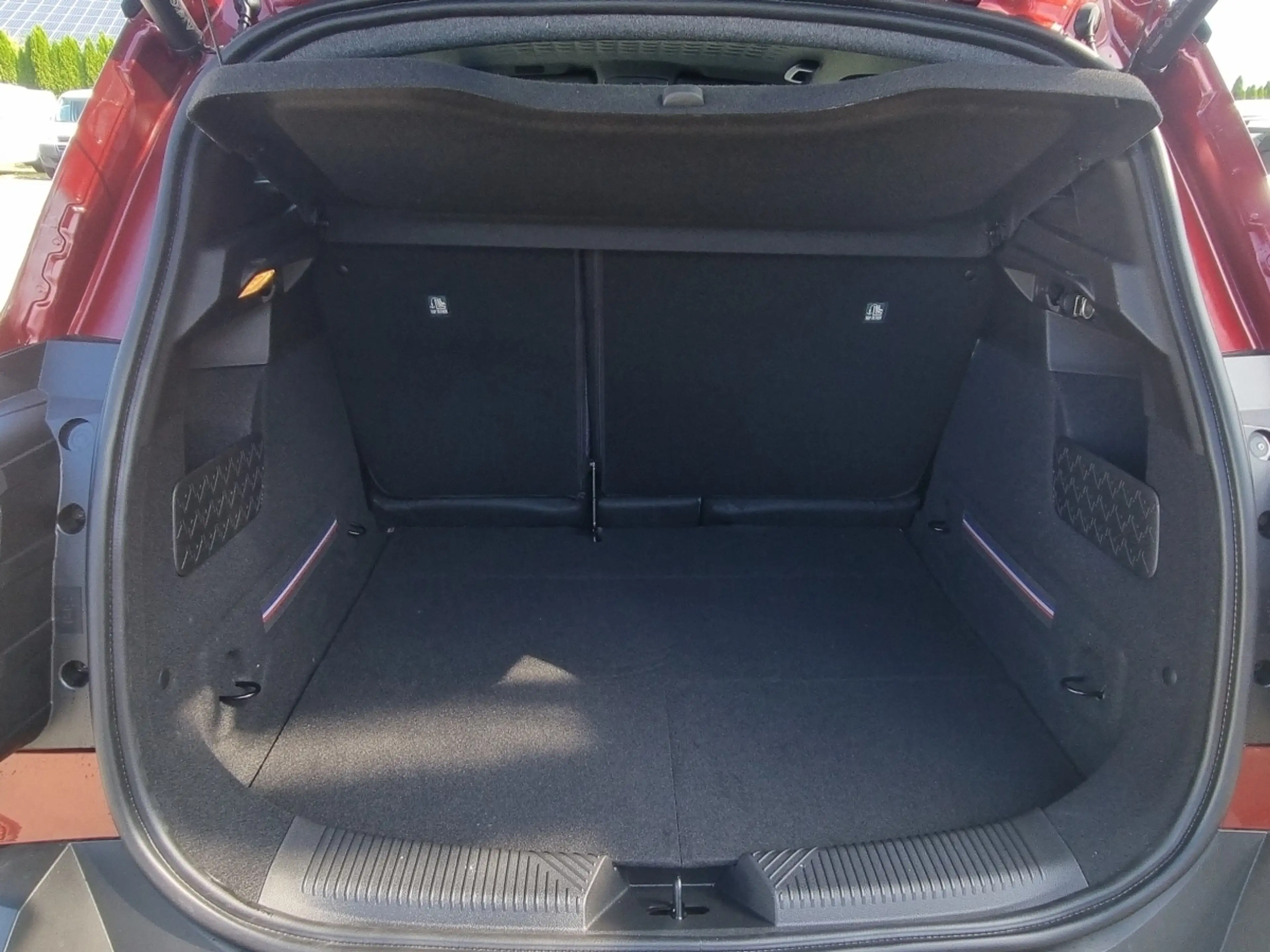 Renault R 4 E-Tech elektrisch Techno 150 Comfort Range — photo 6