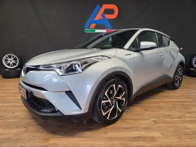 Toyota C-HR C-HR 1.8h Style+ 2wd e-cvt