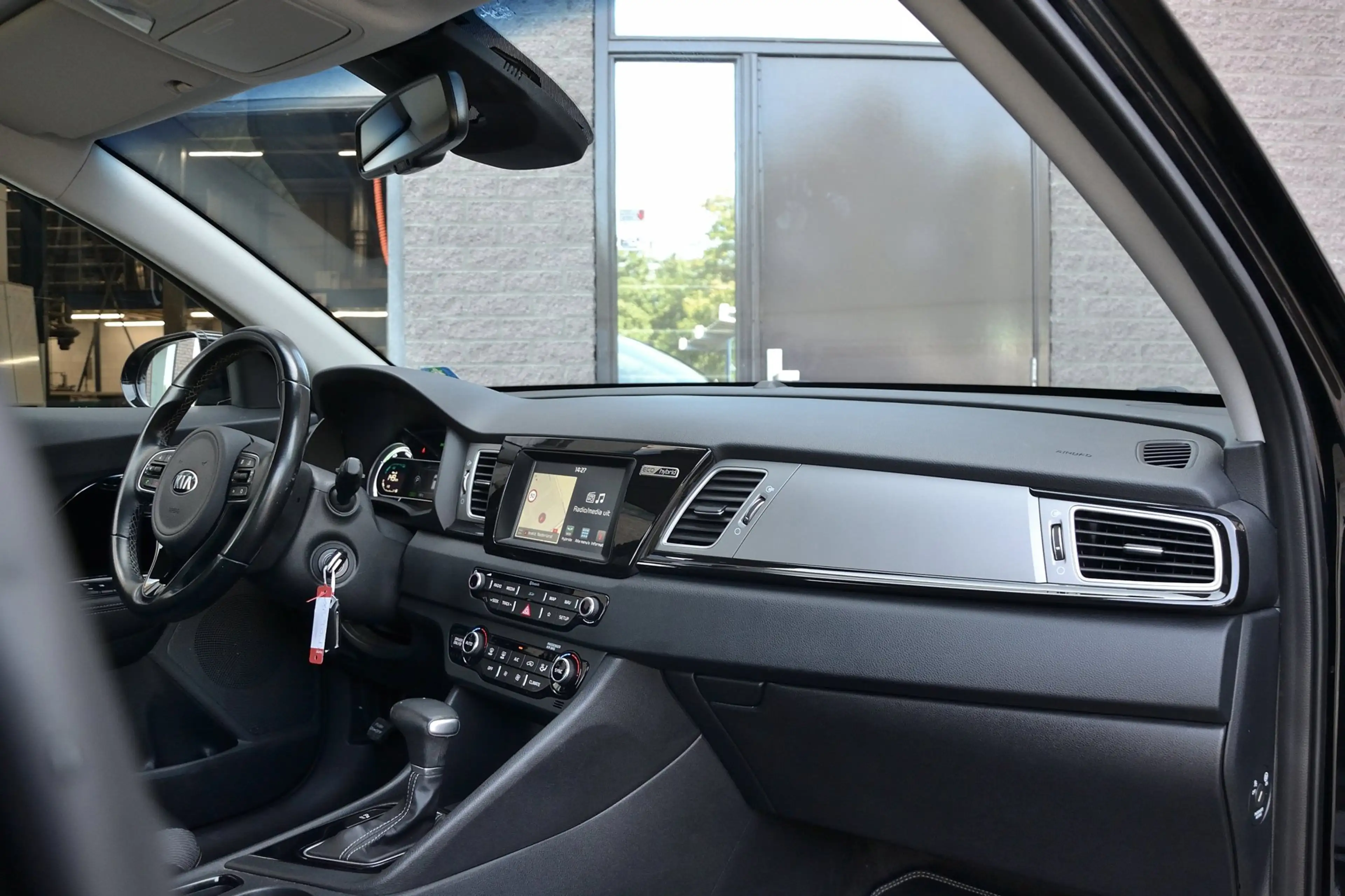 Kia Niro 1.6 GDi Hybrid DynamicLine | Navigatie | Trekhaak — photo 12