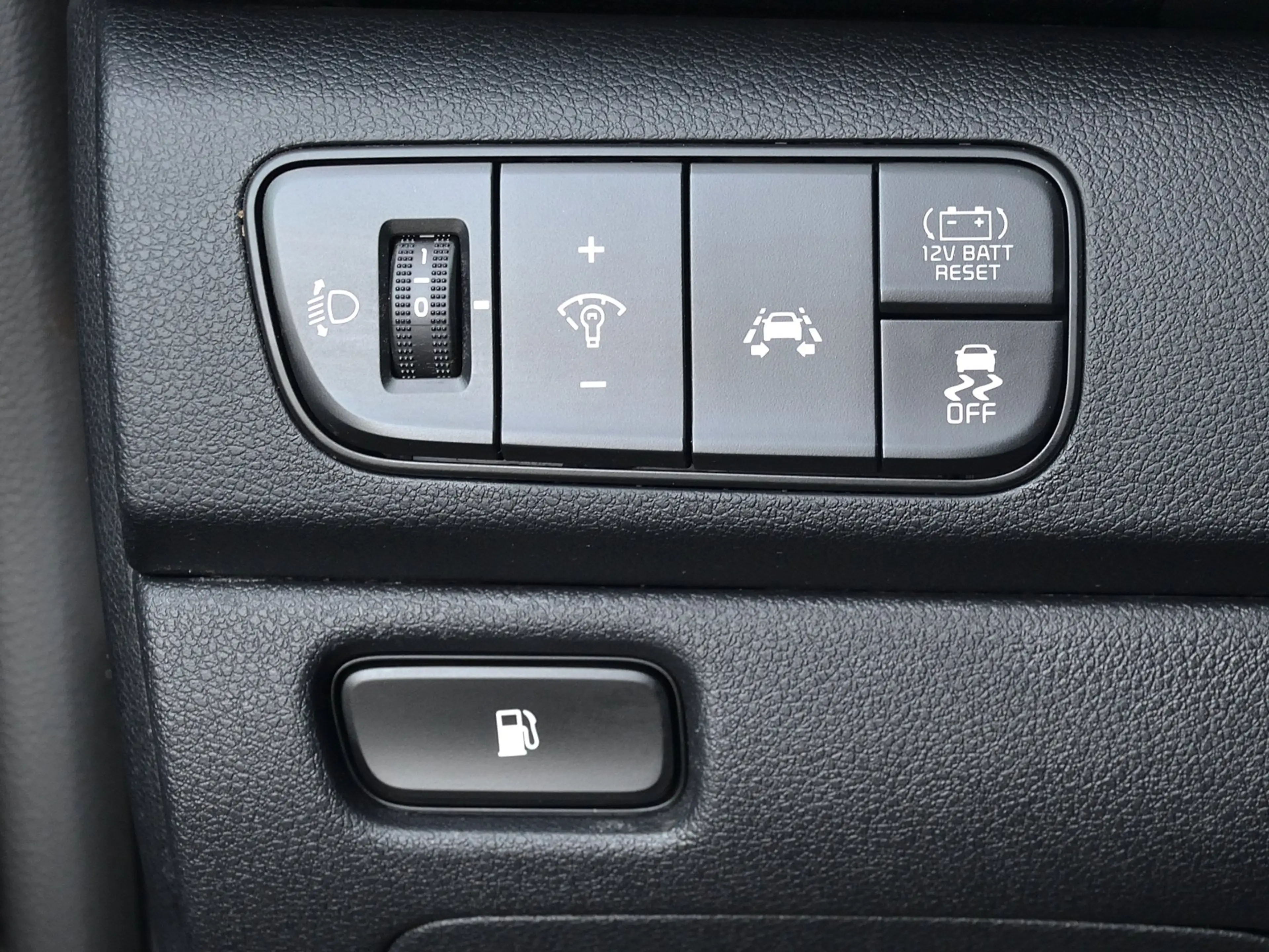 Kia Niro 1.6 GDi Hybrid DynamicLine | Navigatie | Trekhaak — photo 24