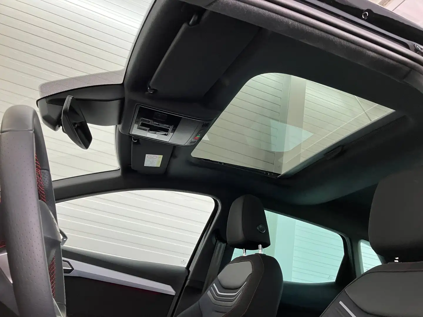 SEAT Ibiza FR Edition 1.0 TSI Schwarz - 2
