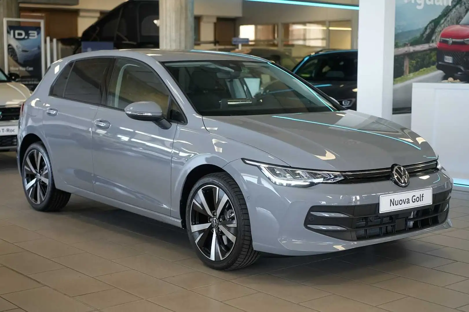 Volkswagen Golf 8ª serie eHybrid 1.5 TSI eHybrid DSG Edition Plus Grigio - 1