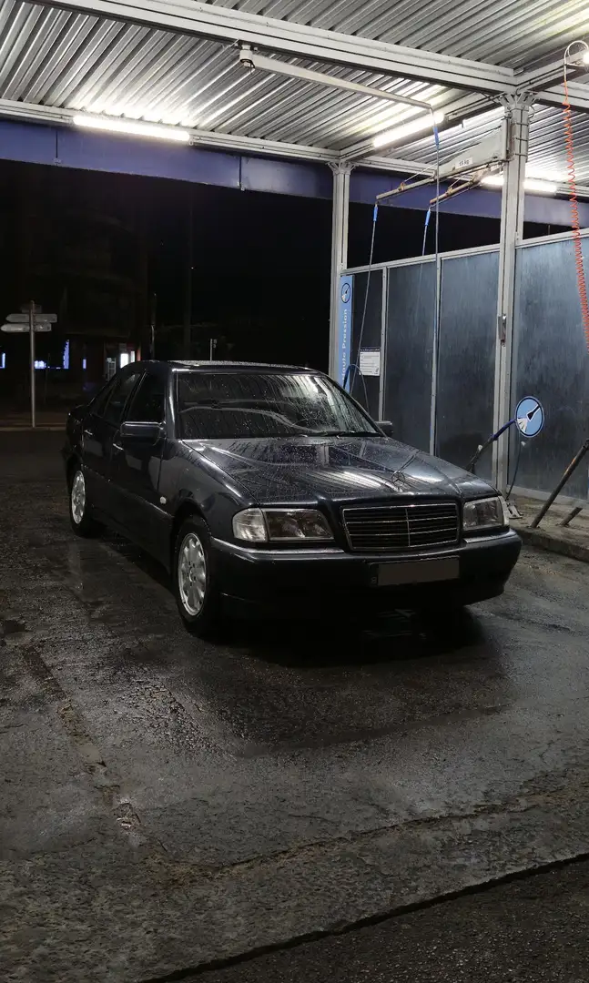 Mercedes-Benz C 200 Elegance - 2