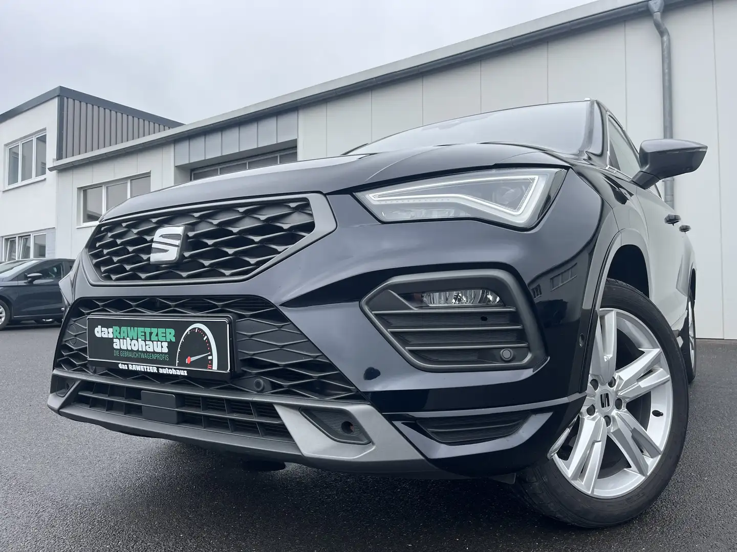 SEAT Ateca 1.5 TSI DSG FR-Line 157€ m. 20% Anzahlung AHK Di Schwarz - 1