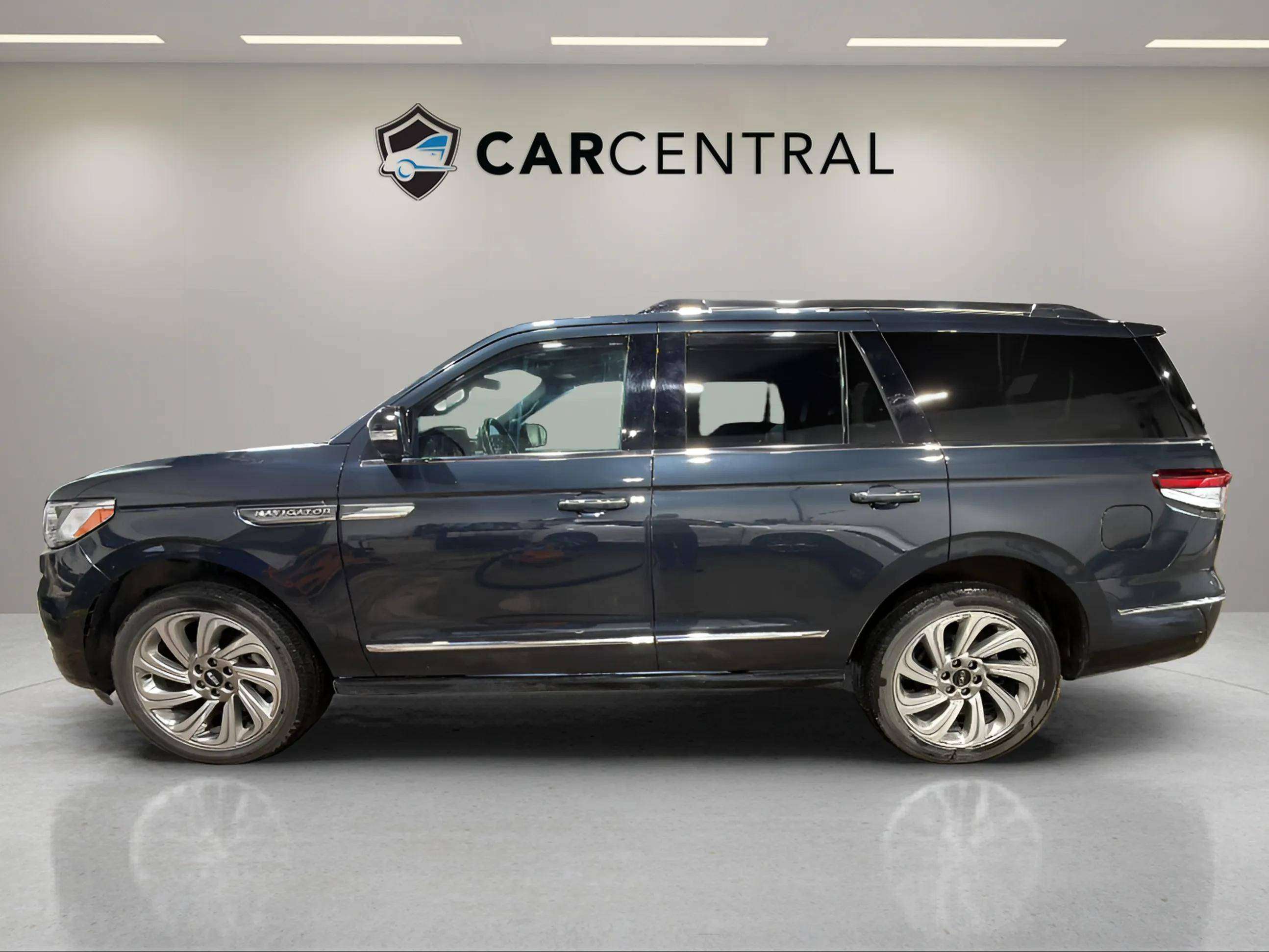 2024 Lincoln Navigator