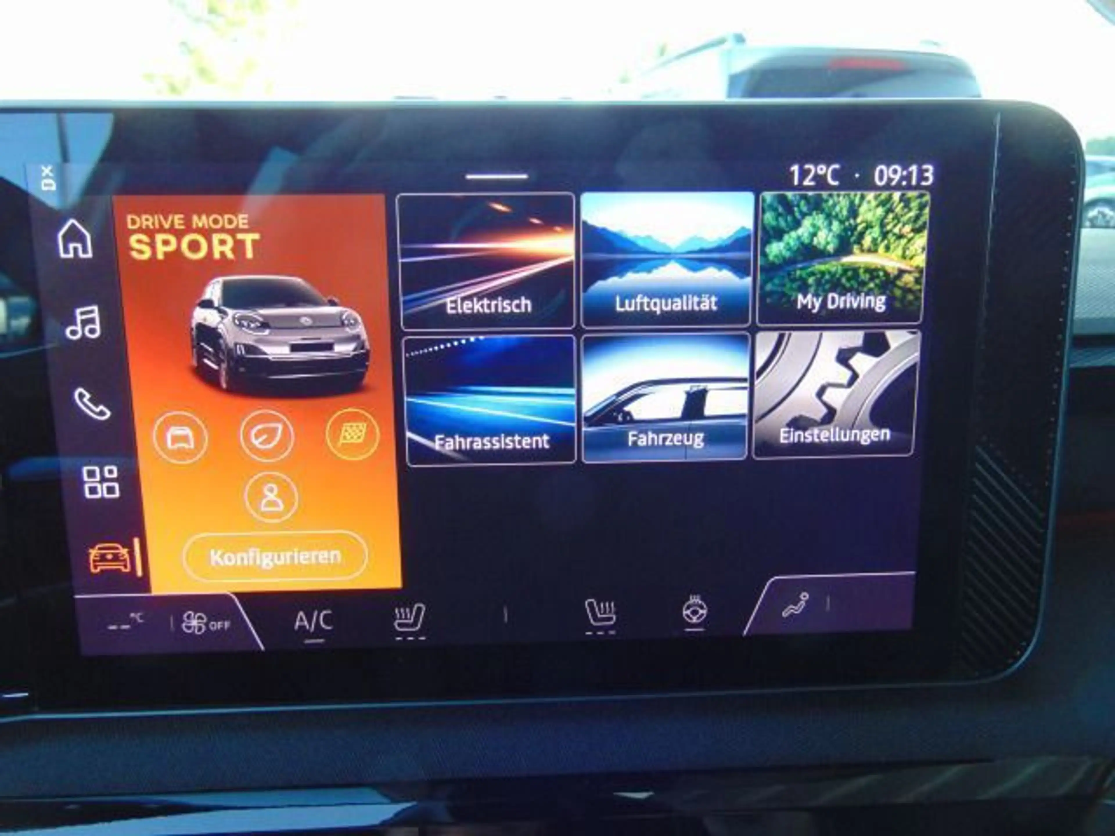 Nissan Micra 52kWh Advance Kamera,Parksensoren&Winter-P — photo 15