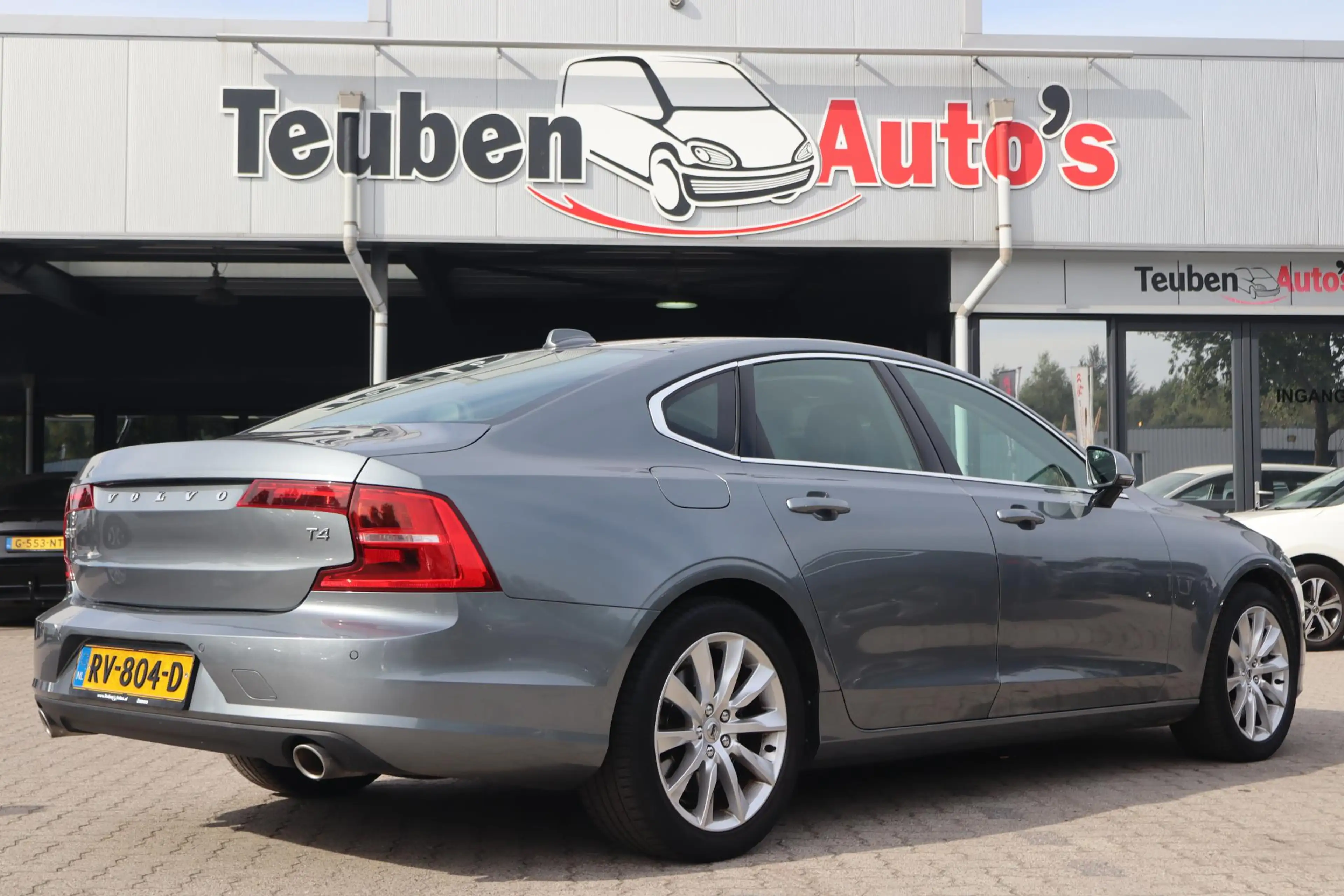 Volvo S90 2.0 T4 Momentum+ | Digitale cockpit | Parkeerhulp — photo 2