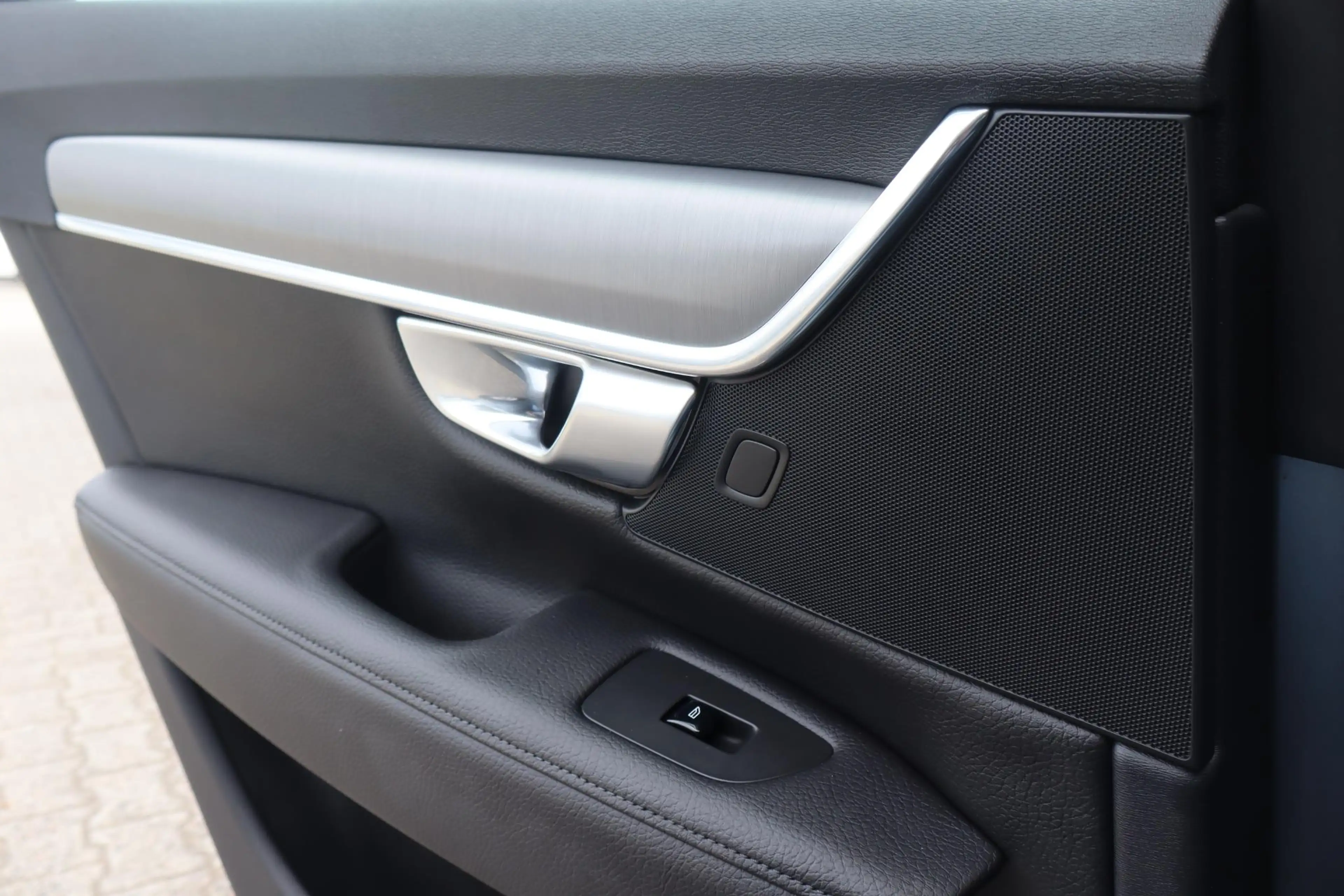 Volvo S90 2.0 T4 Momentum+ | Digitale cockpit | Parkeerhulp — photo 22