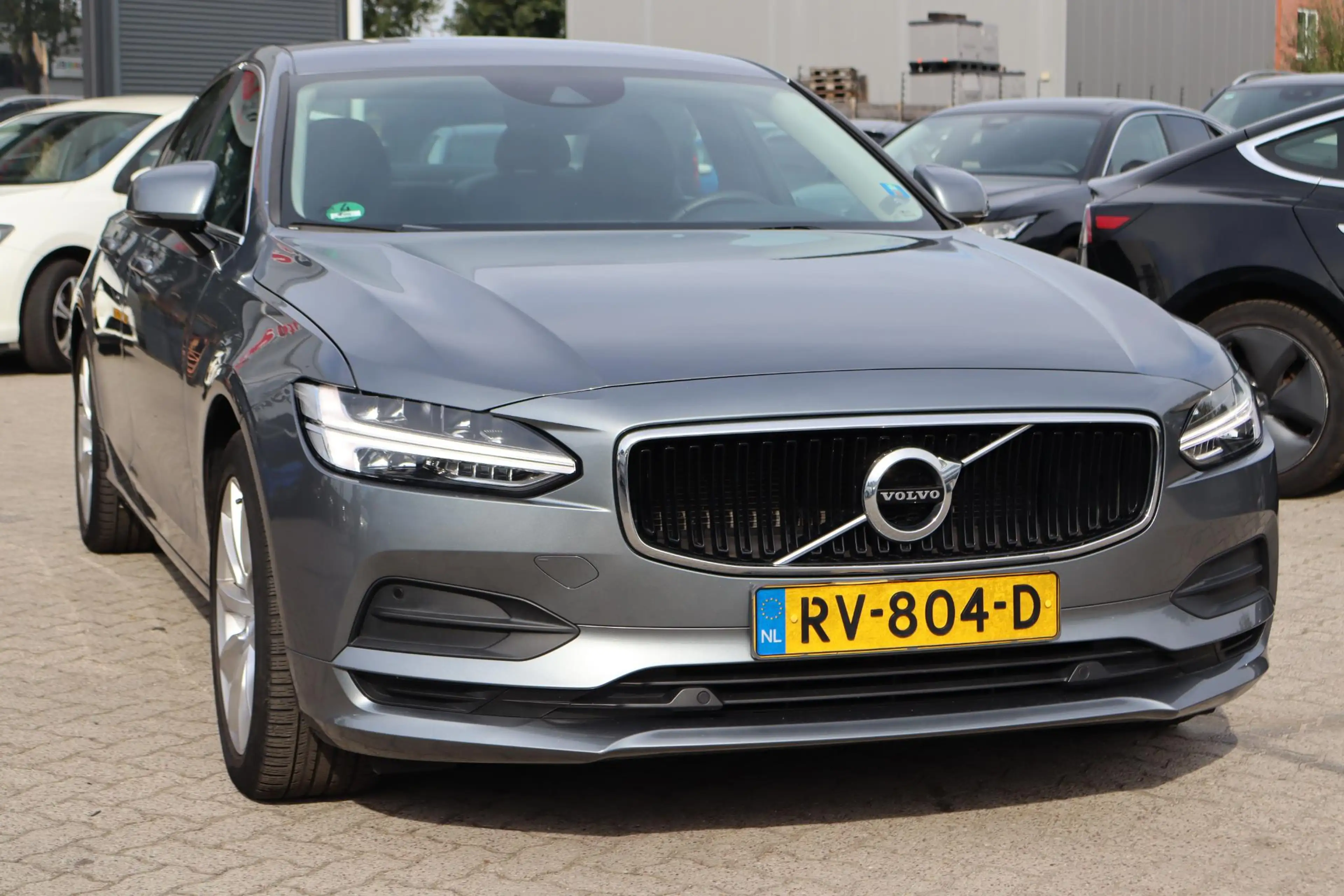 Volvo S90 2.0 T4 Momentum+ | Digitale cockpit | Parkeerhulp — photo 11