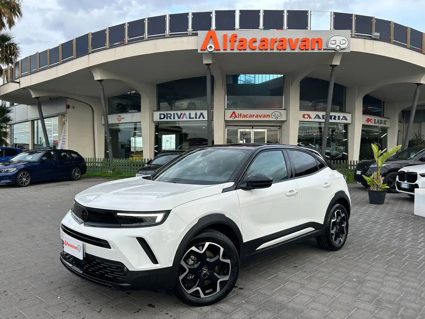 Opel Mokka Mokka electric Ultimate 136cv Wit - 1