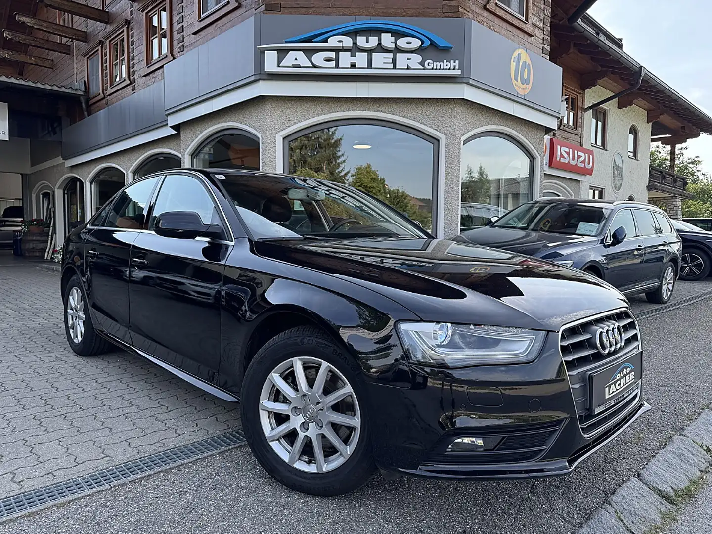 Audi A4 1,8 TFSI Daylight Schwarz - 1