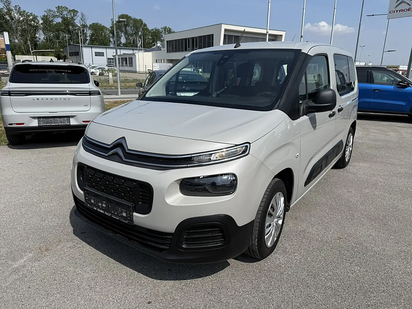 Citroen Berlingo BlueHDI 100 S&S Live Grau - 1